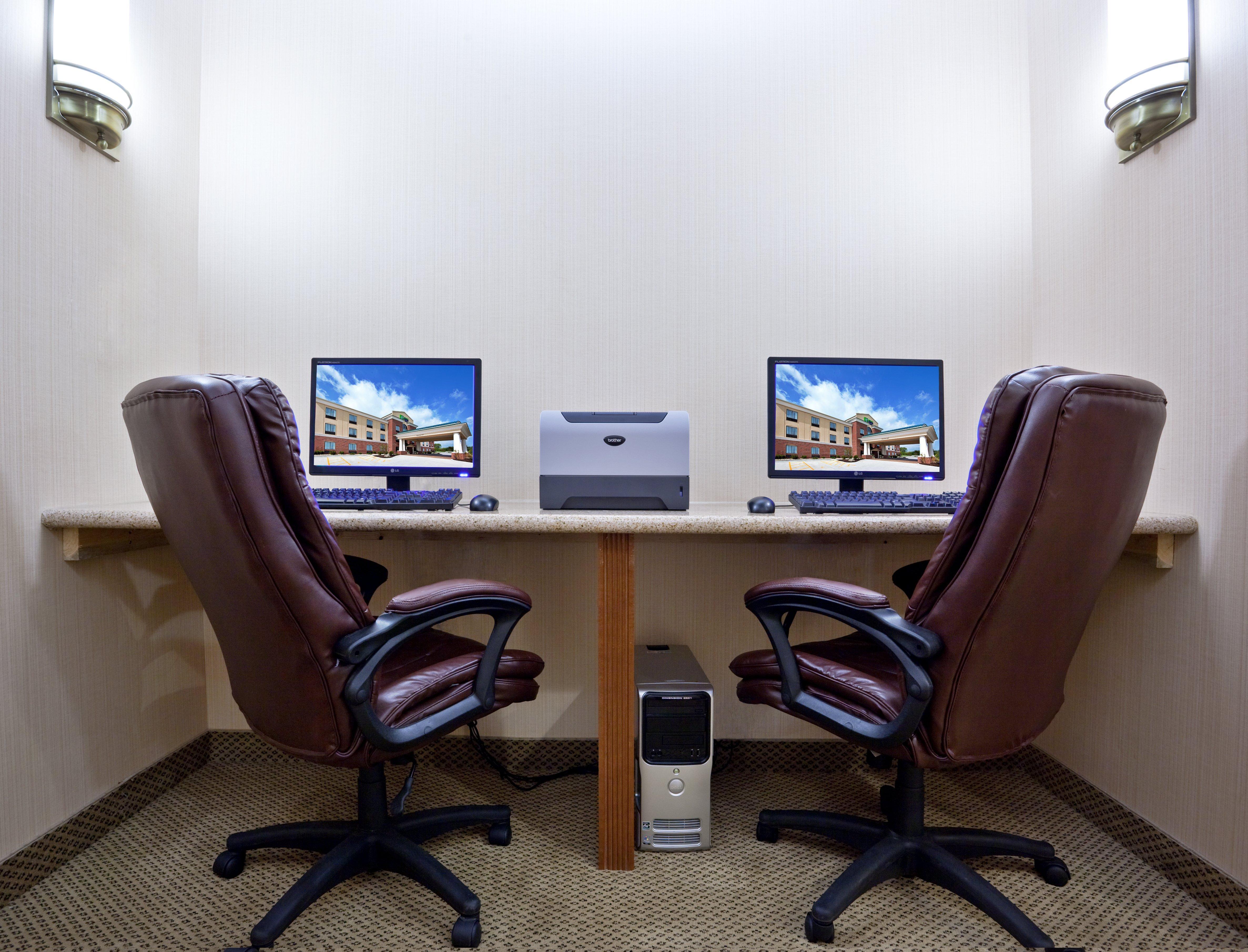 Holiday Inn Express Hotel & Suites Tipp City By Ihg Zewnętrze zdjęcie