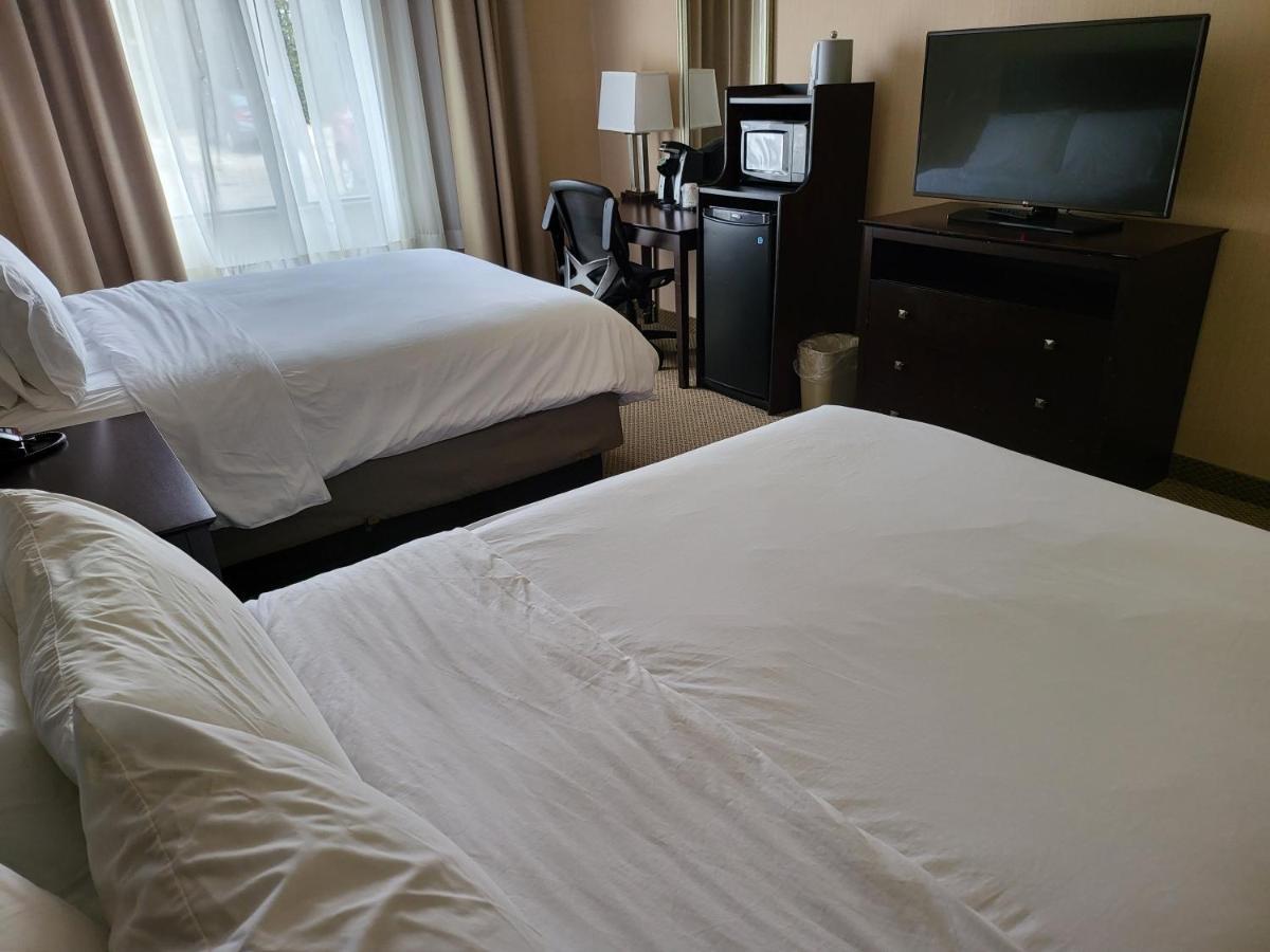 Holiday Inn Express Hotel & Suites Tipp City By Ihg Zewnętrze zdjęcie