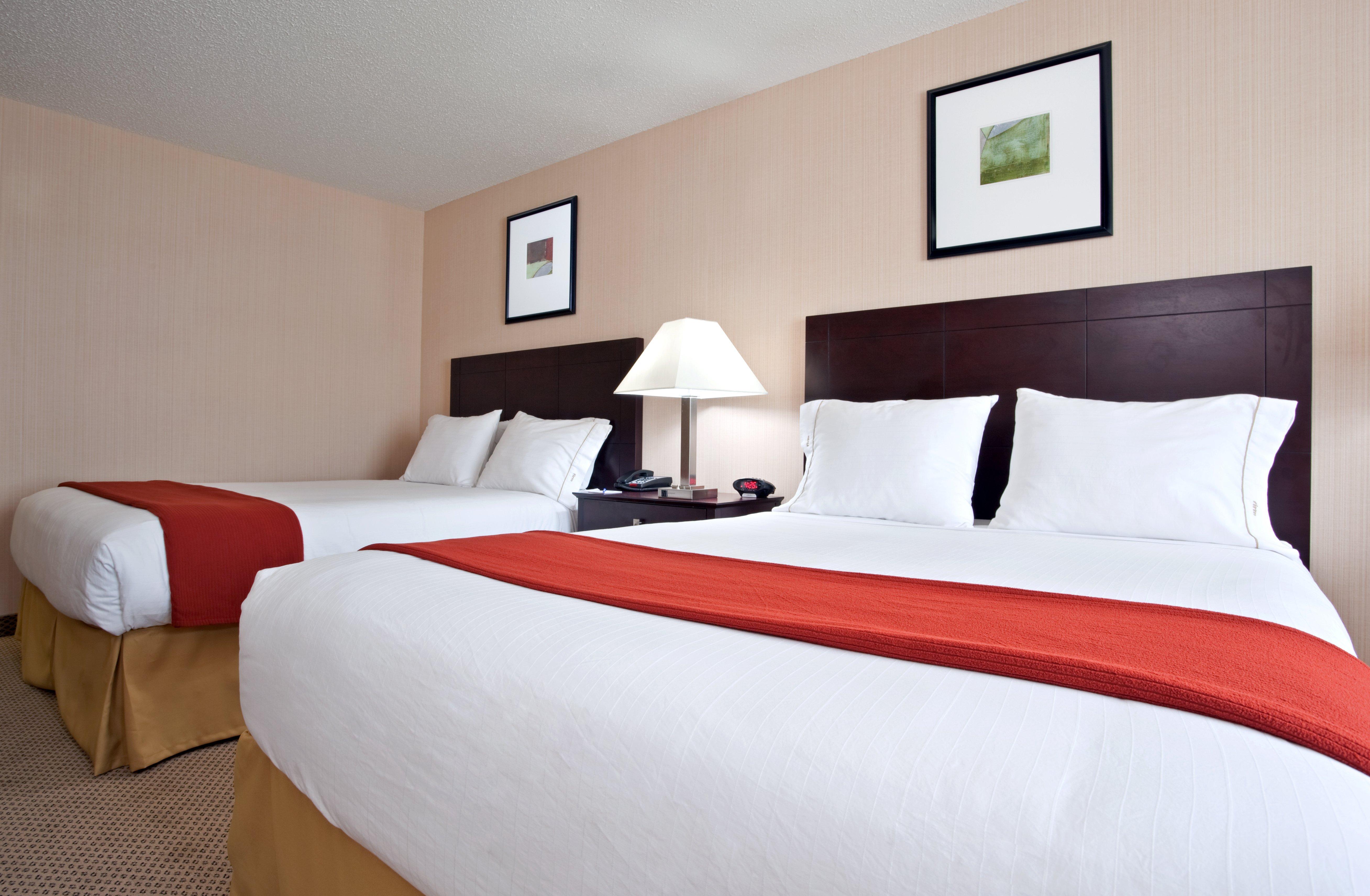 Holiday Inn Express Hotel & Suites Tipp City By Ihg Zewnętrze zdjęcie
