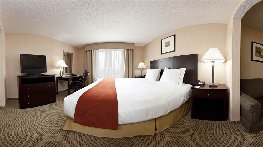 Holiday Inn Express Hotel & Suites Tipp City By Ihg Zewnętrze zdjęcie